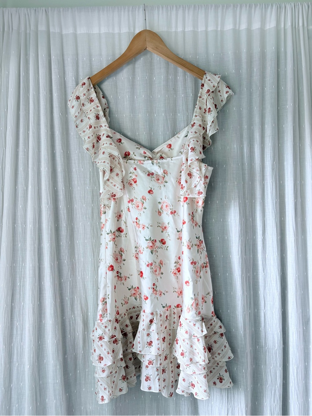 Forever 21 White Blouse with Subtle Pink Floral Accents - Picture 2 of 4